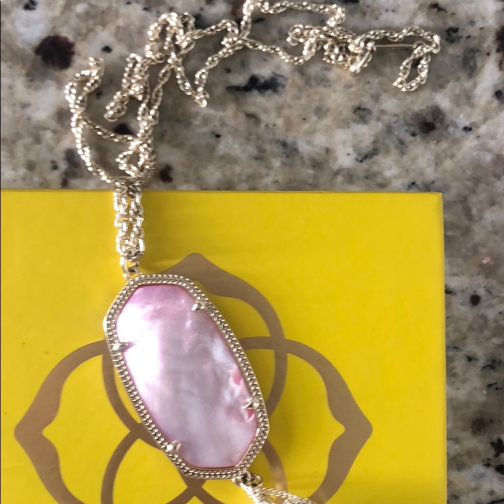 Kendra Scott necklace - Picture 4 of 4